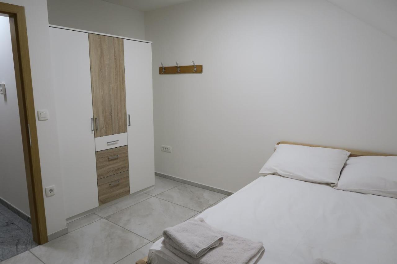 Rooms For Rent In ลูบลิยานา ภายนอก รูปภาพ